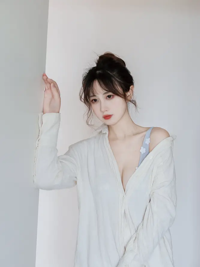 国产精品国产三级_上别人丰满人妻_性少妇无码播放